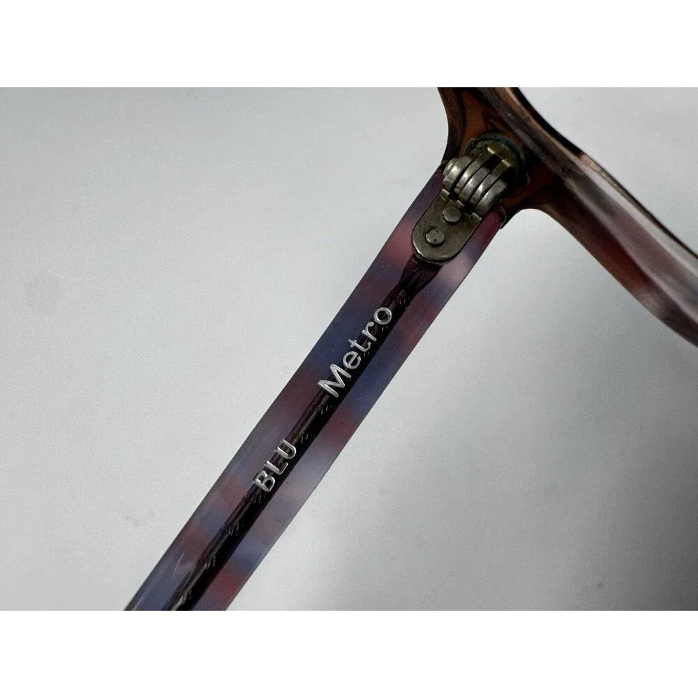 Vintage UNIVIS Metro Eyeglass Frames BLU Pink Blue Fade 48-12-140